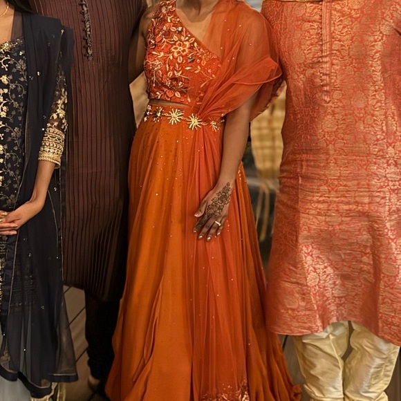 Glitzy Lehenga! - Picture 4 of 8